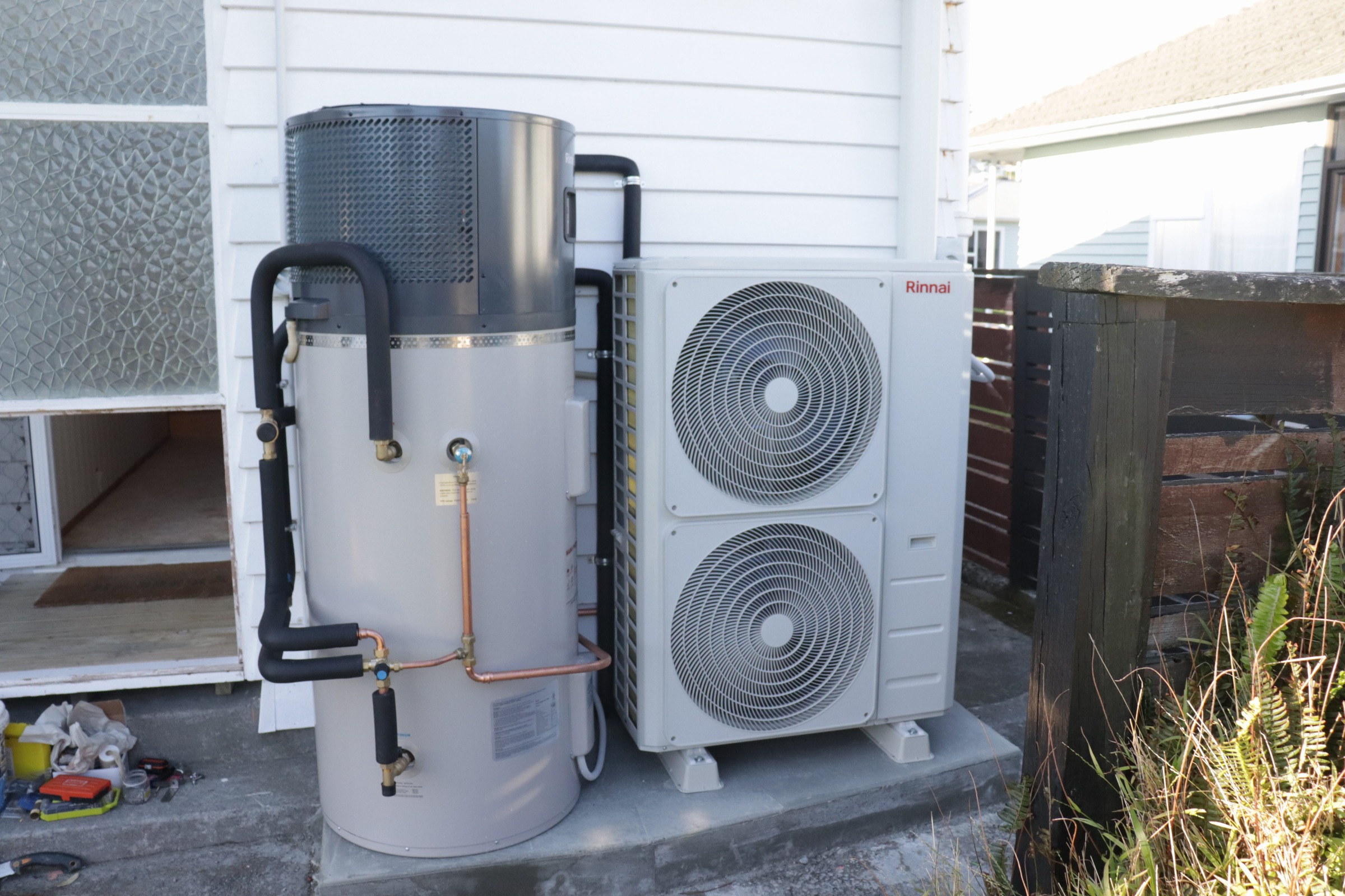 Rinnai Hot Water Heatpump + Ducted Central heating